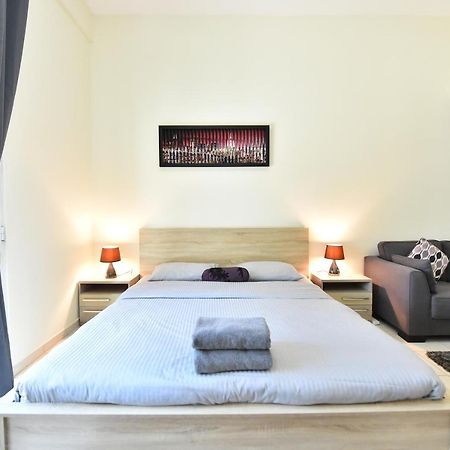 Luxury Escapes - Spacious Fully Furnished Studio Apt - Next To Metro, 5 Mins From Mall - Med46 Dubai Eksteriør billede
