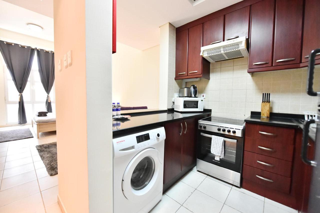 Luxury Escapes - Spacious Fully Furnished Studio Apt - Next To Metro, 5 Mins From Mall - Med46 Dubai Eksteriør billede
