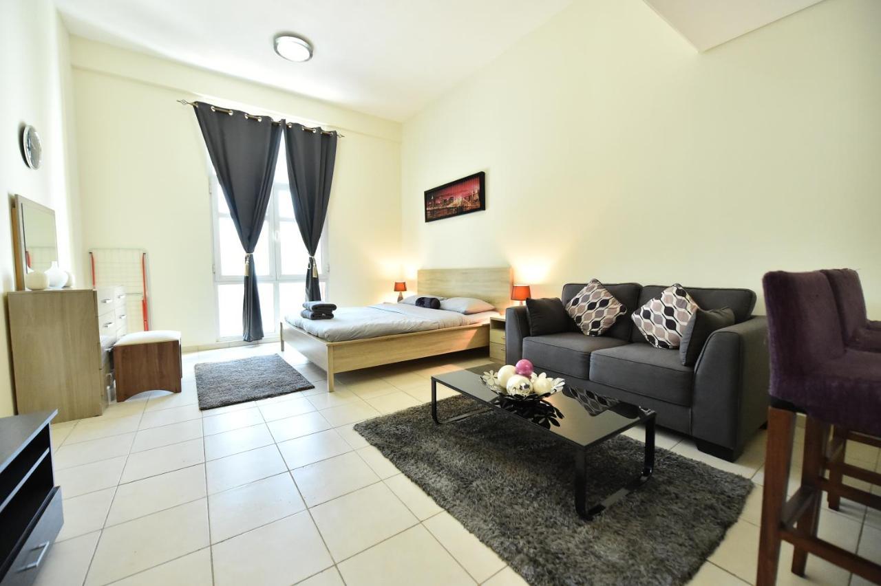 Luxury Escapes - Spacious Fully Furnished Studio Apt - Next To Metro, 5 Mins From Mall - Med46 Dubai Eksteriør billede